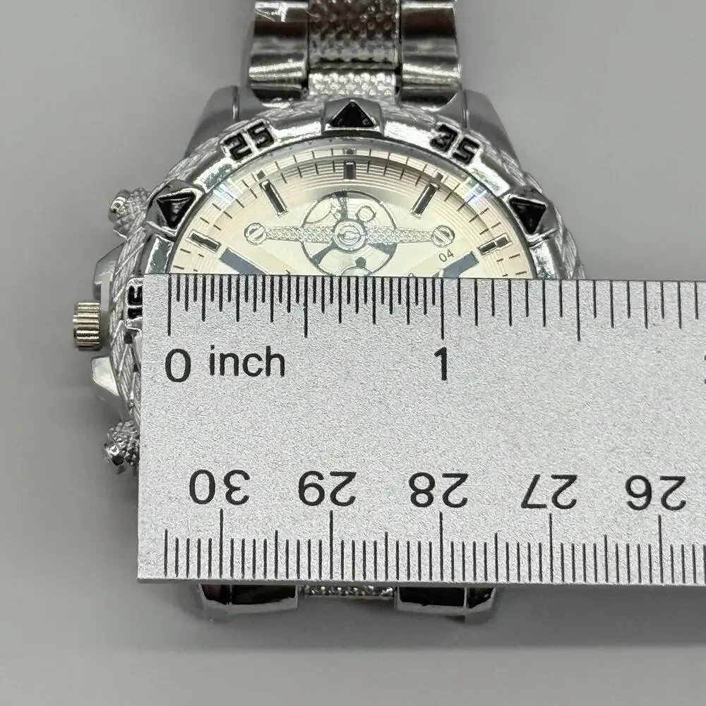 Zhowe Men's Silver Tone Quartz Wristwatch Chronograph Look Textured Bezel New